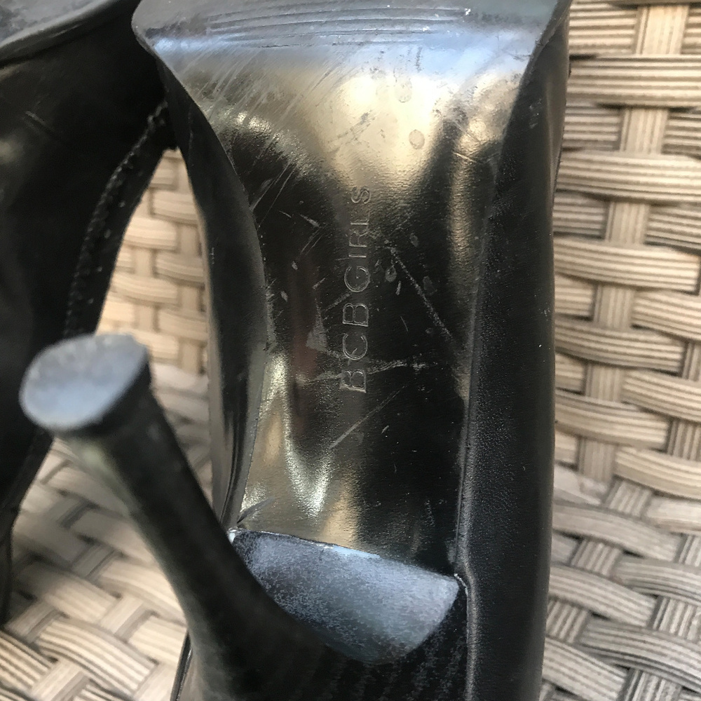 LEATHER CAREER COMFORT PUMPS - Picture 5 of 7